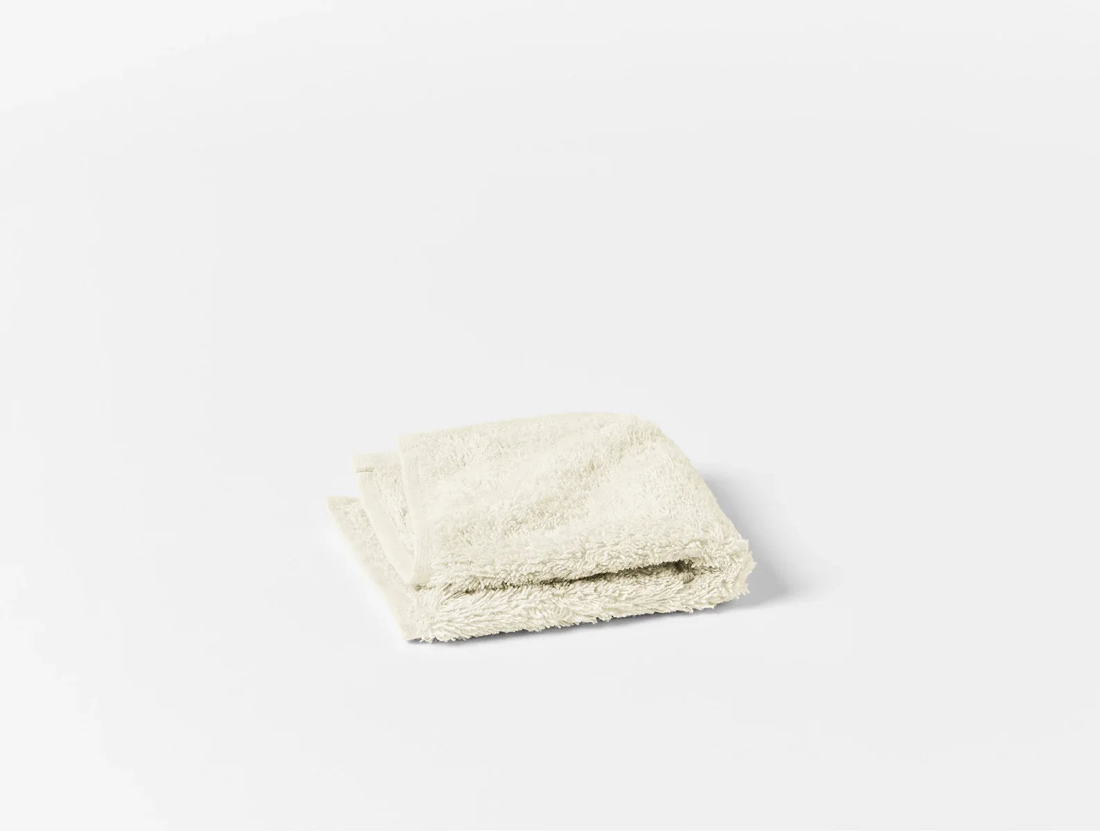 Coyuchi Wash Cloth Undyed Cloud Loom Organic Towels & Bath Mat