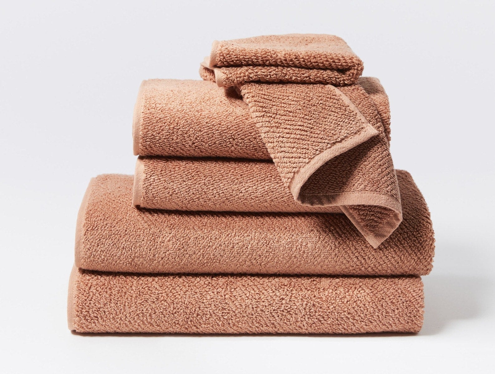 Coyuchi Air Weight Organic Towels & Bath Mats