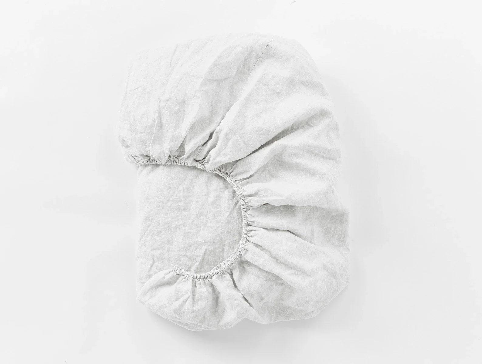 Coyuchi Cal King Alpine White Organic Relaxed Linen Fitted Sheet