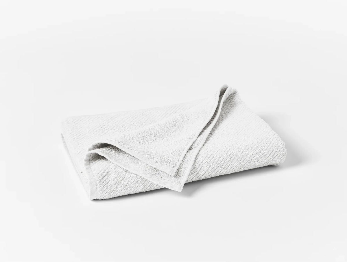 Coyuchi Hand Towel Alpine White Air Weight Organic Towels &amp; Bath Mats