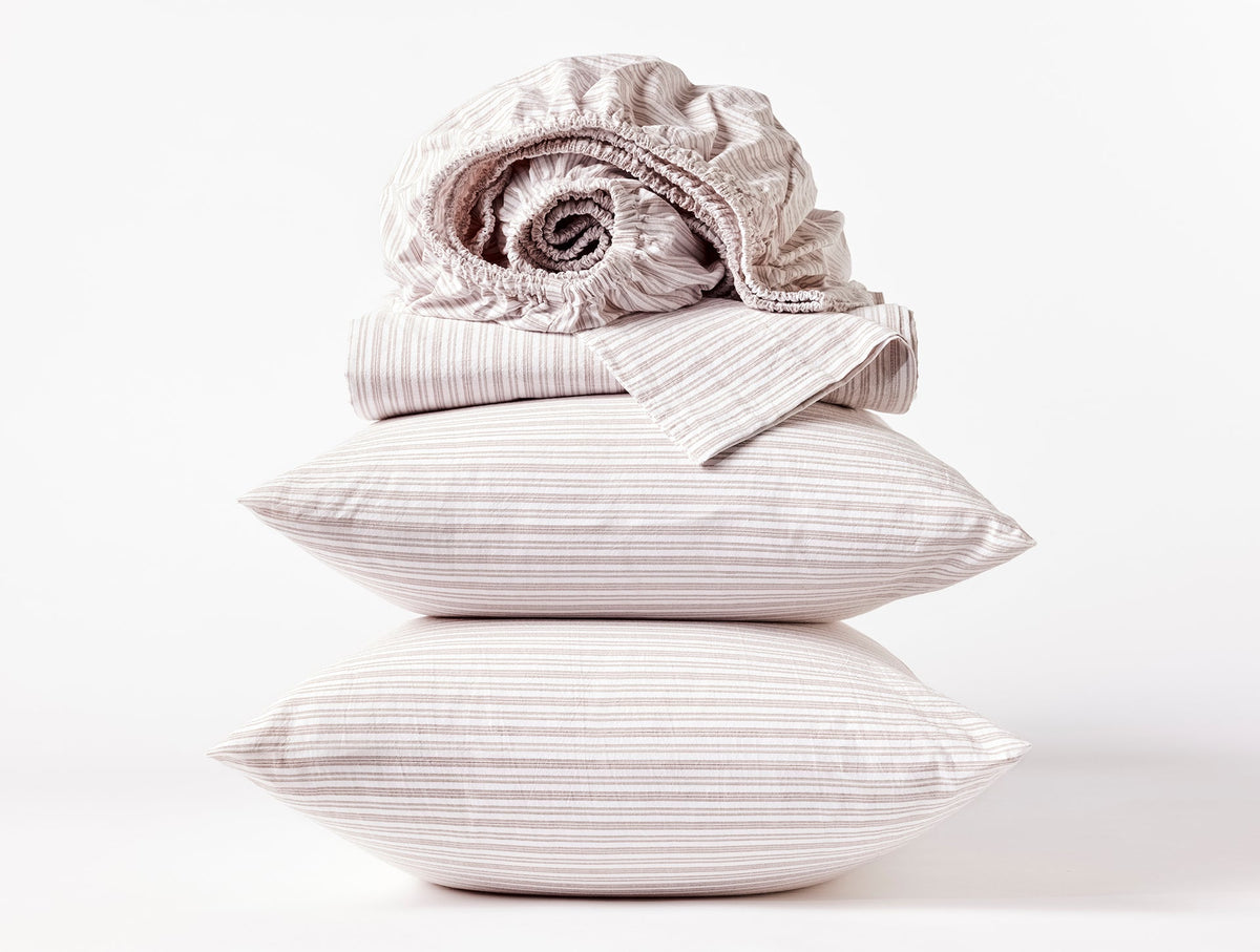 Coyuchi Full Hazel w Sedona Organic Crinkled Percale Sheet Set