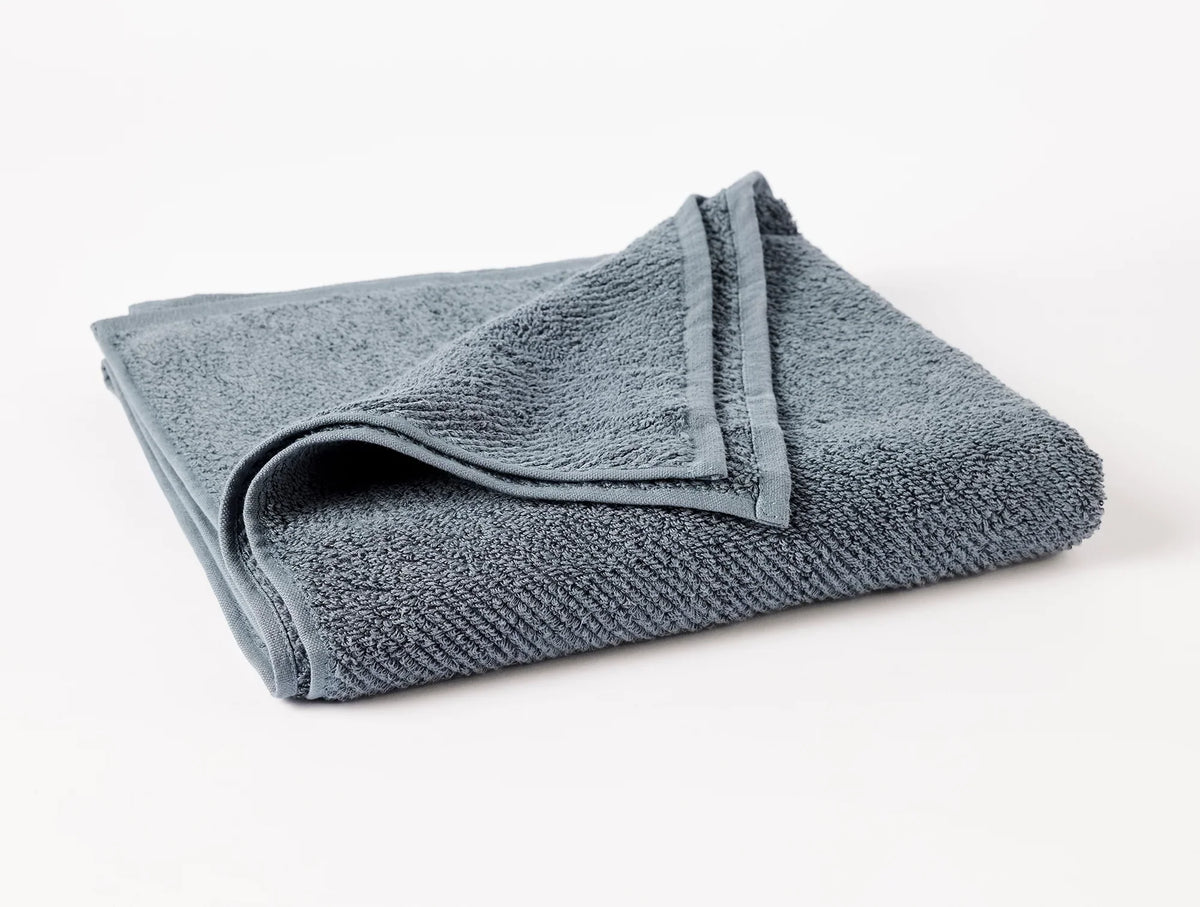 Coyuchi Air Weight Organic Towels & Bath Mats