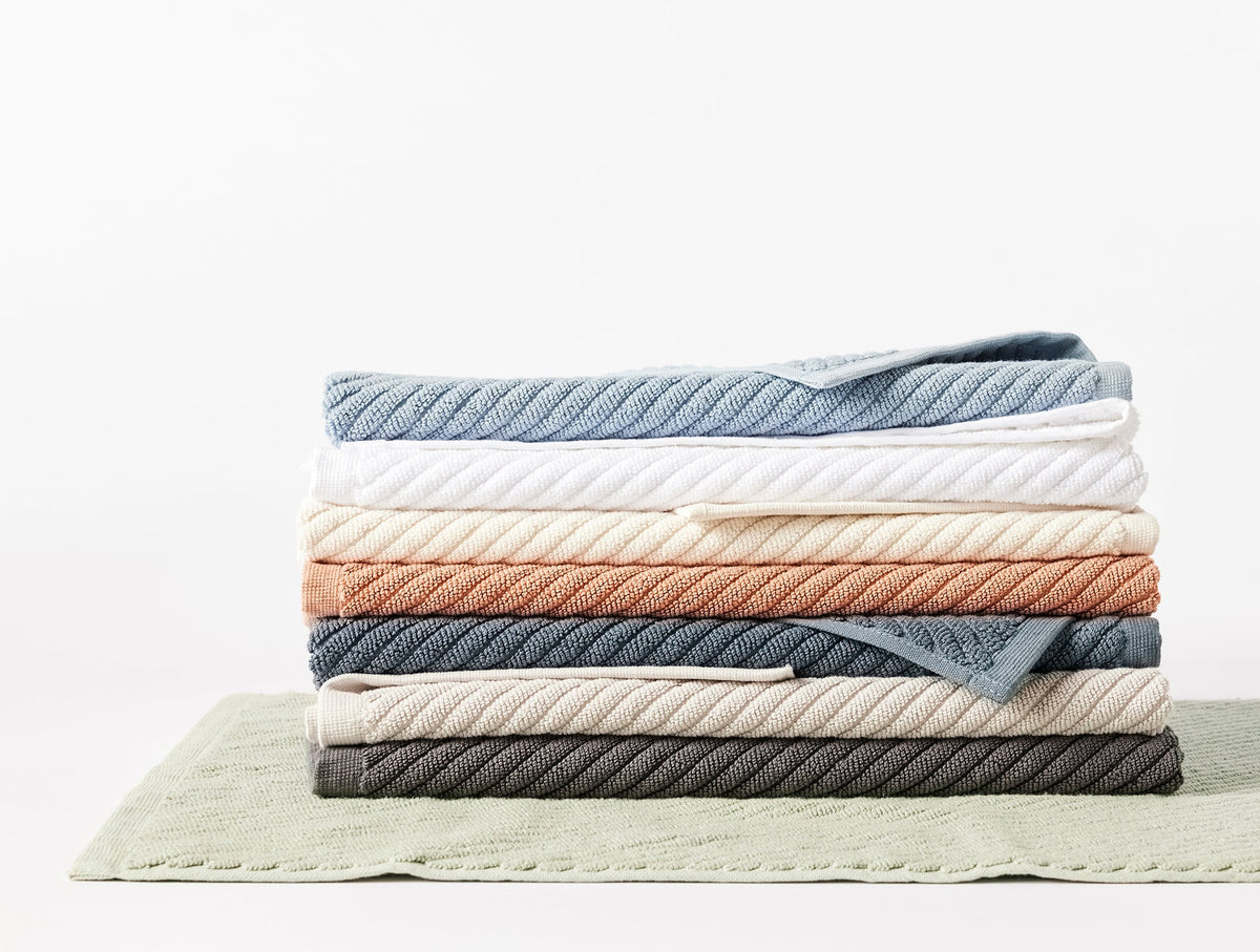 Coyuchi Air Weight Organic Towels & Bath Mats