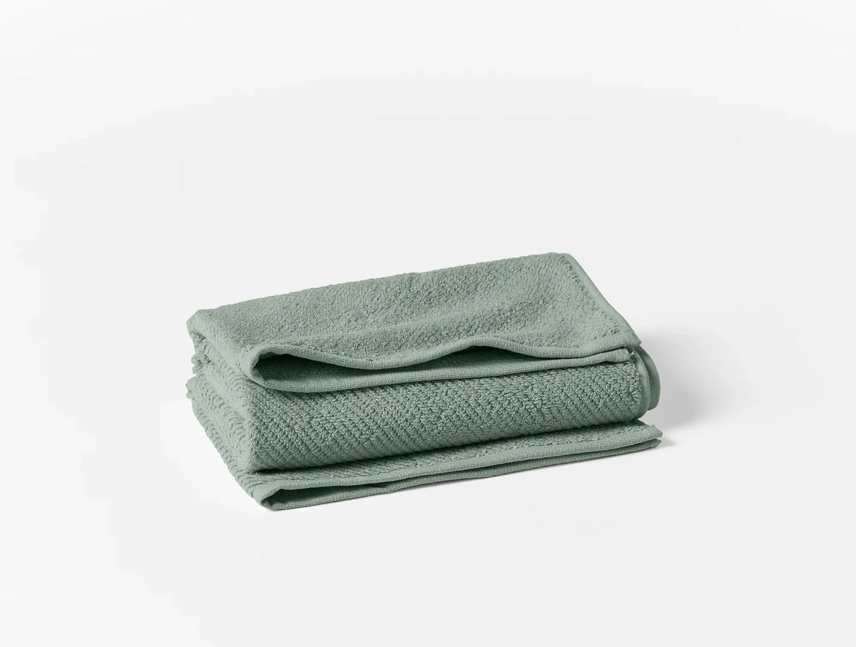Coyuchi Bath Towel Sage Air Weight Organic Towels &amp; Bath Mats