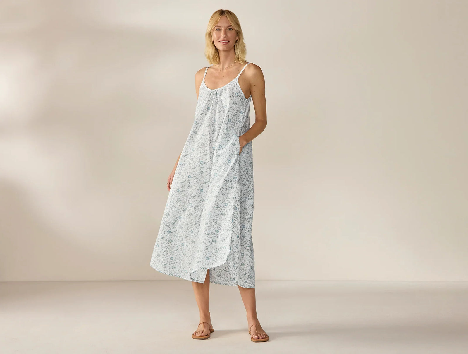 Coyuchi Small Tidal Meadow Women’s Isla Organic Cotton Night Dress