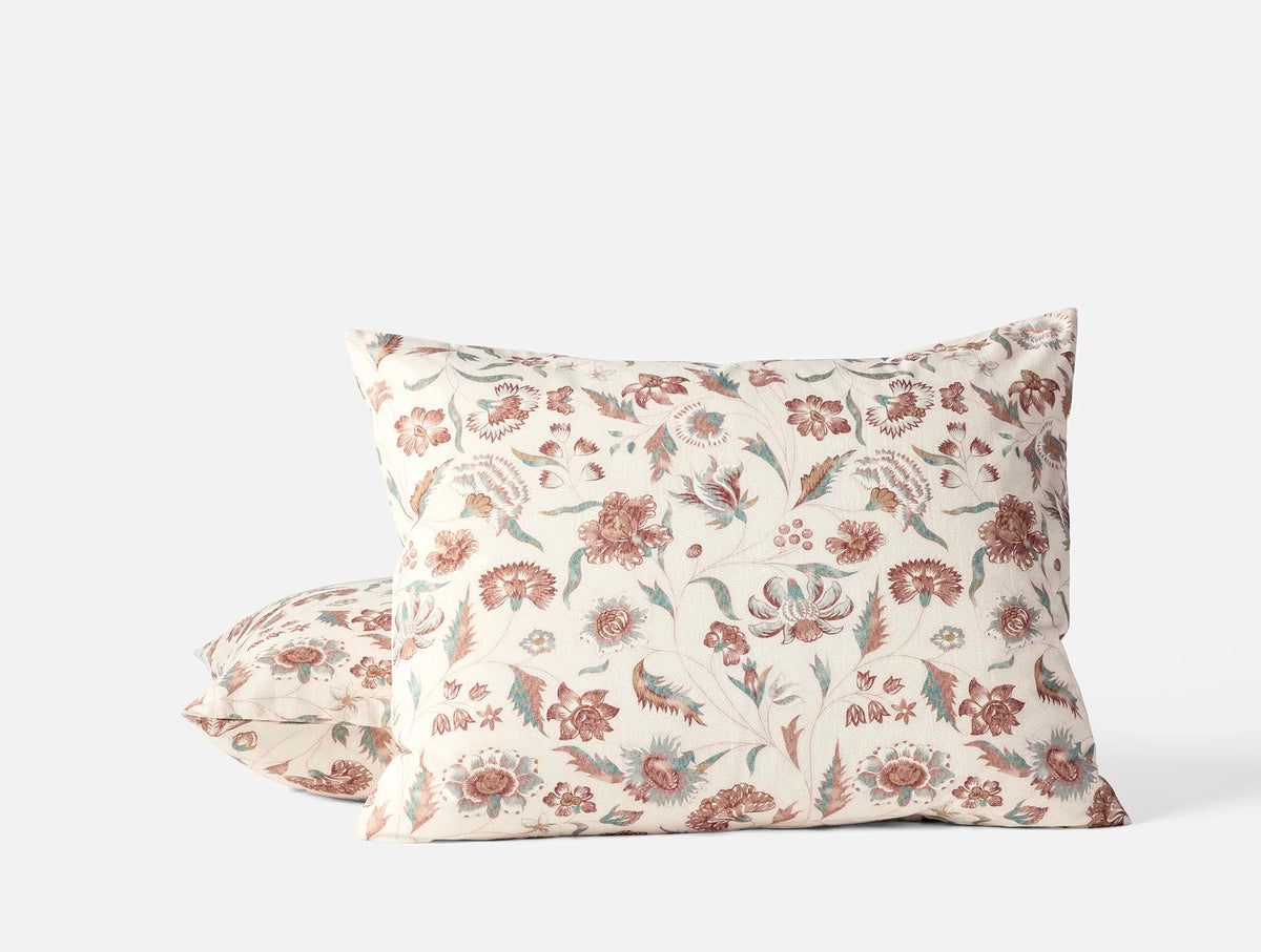 Coyuchi Standard Sham Undyed w Garnet Viola Organic Print Duvet Cover