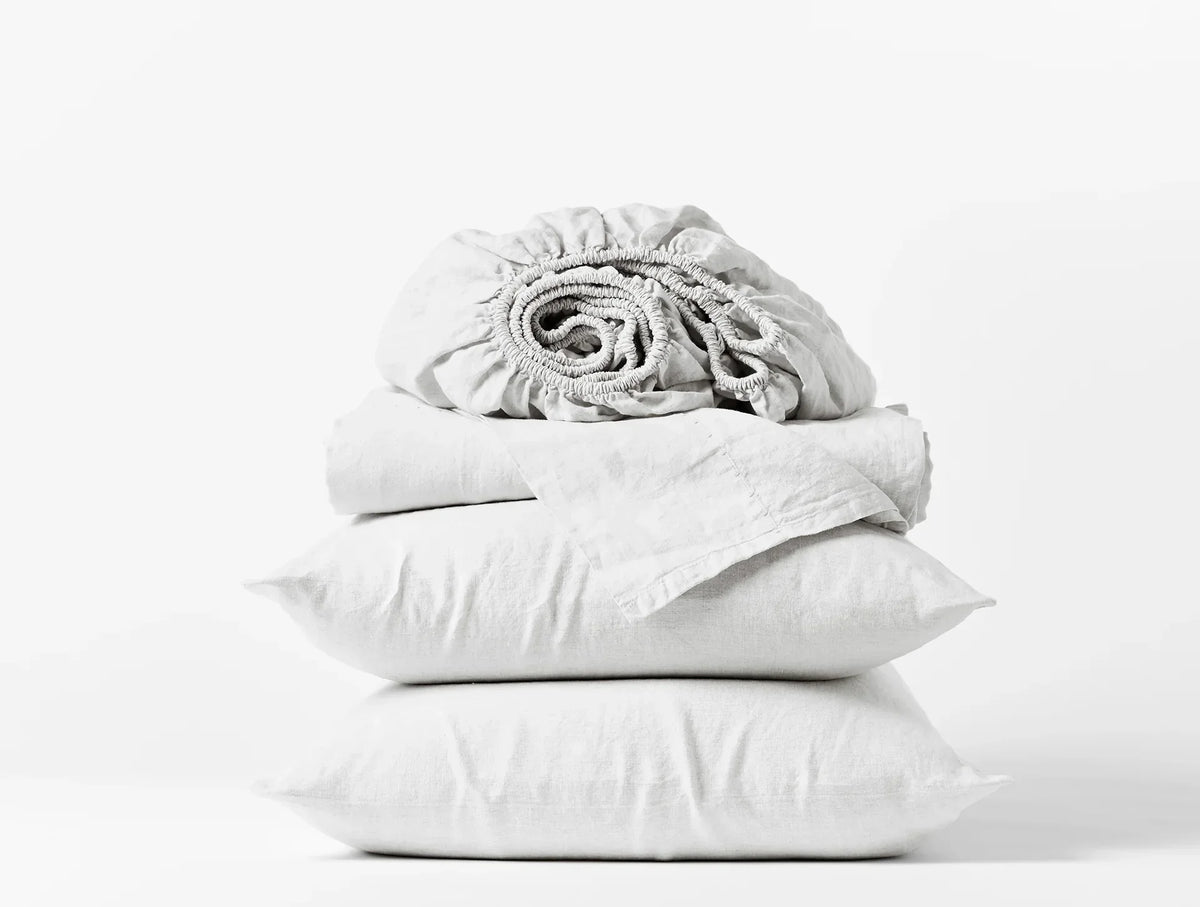 Coyuchi Alpine White Organic Relaxed Linen Sheet Set