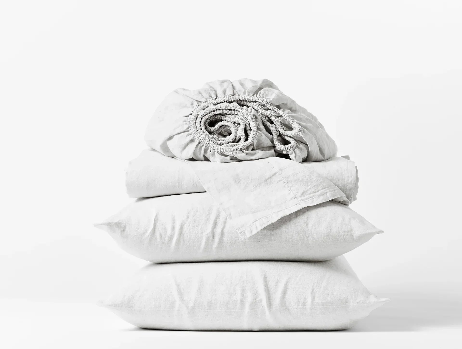 Coyuchi Alpine White Organic Relaxed Linen Sheet Set
