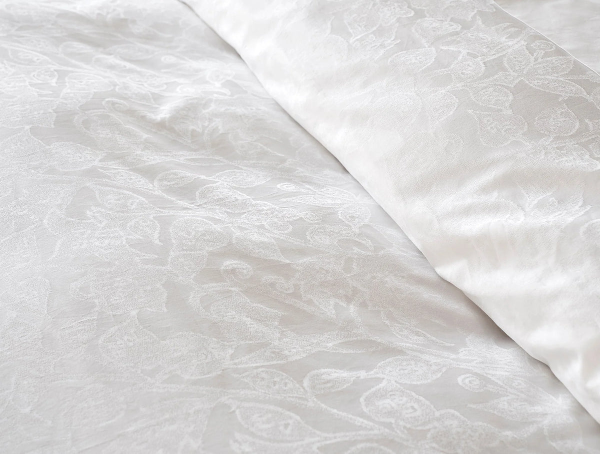 Coyuchi Full Queen Alpine White Heritage Organic Percale Jacquard Duvet Cover