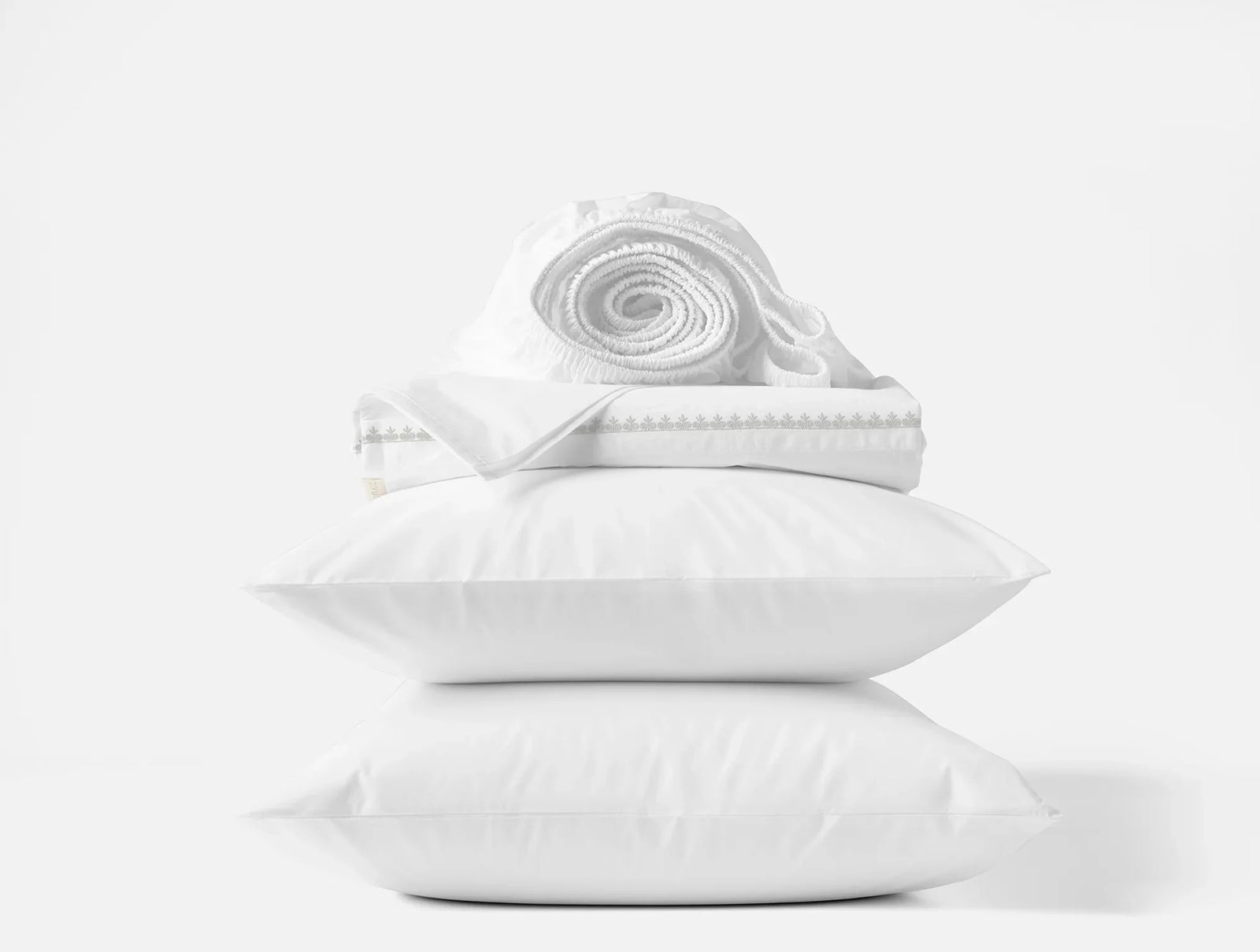 Coyuchi Full Alpine White w Stone Floret Embroidered Organic Percale Sheet Set