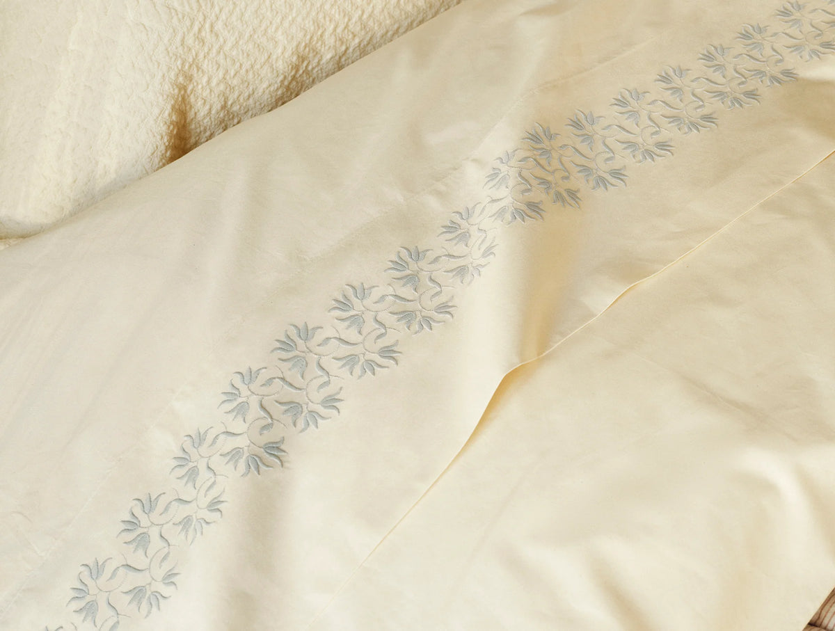 Coyuchi California King Seal Lily Refined Organic Percale Sheet Set