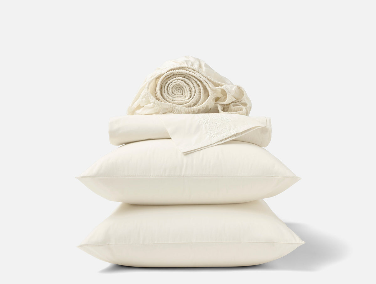 Coyuchi Undyed Lily Refined Organic Percale Sheet Set