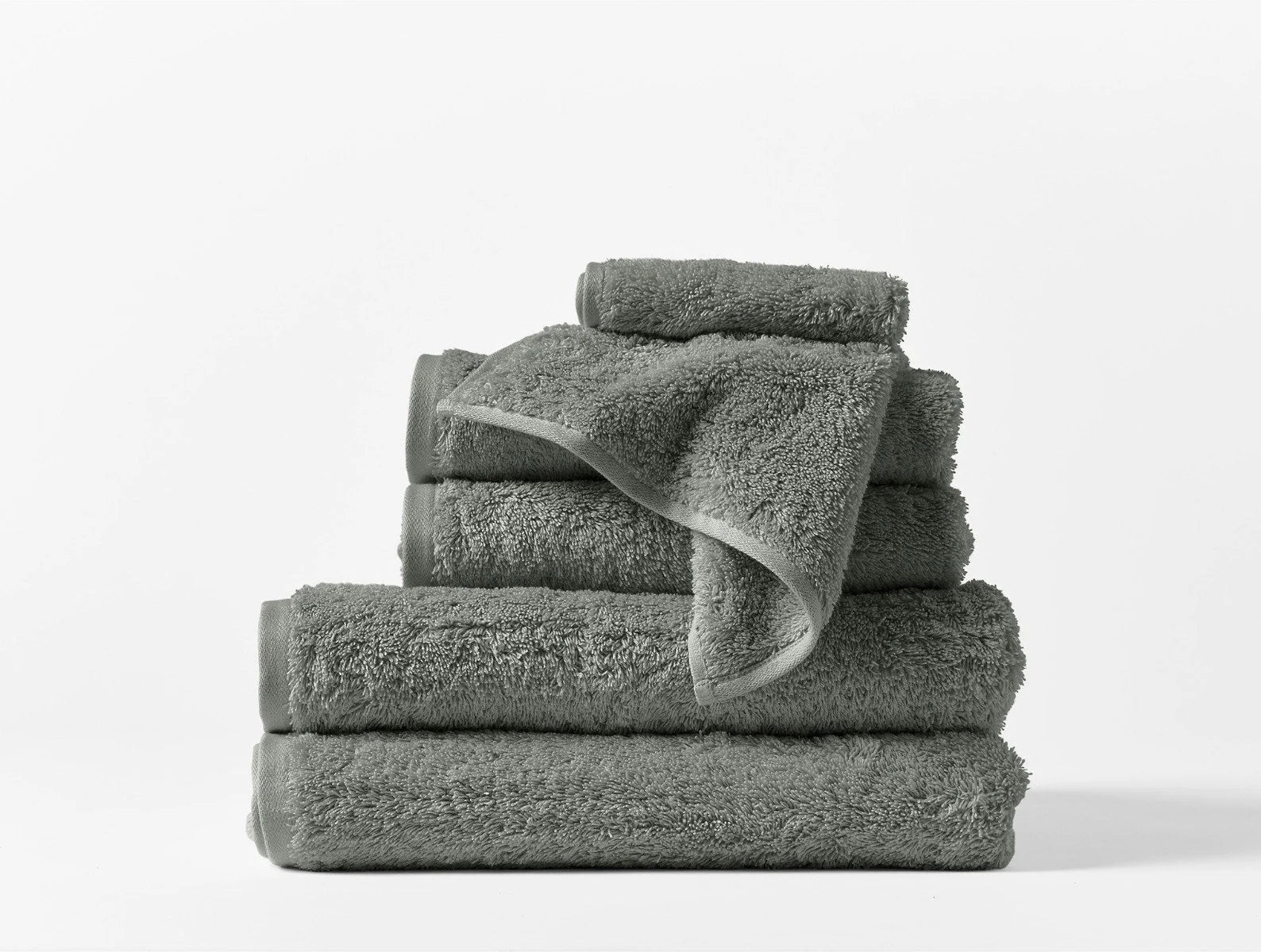Coyuchi Cloud Loom Organic Towels & Bath Mat