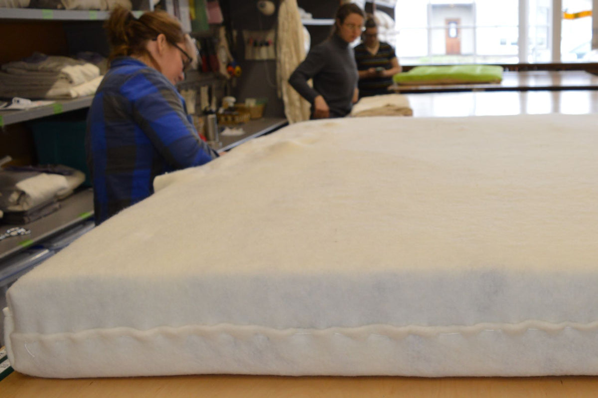 Holy Lamb Organics Natural Wool &amp; Latex Mattress 6.5 Inch